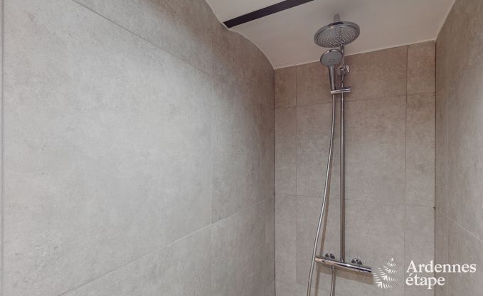 Maison de vacances � Maredsous pour 14 personnes en Ardenne