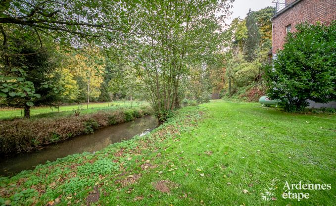Maison de vacances pour 41 personnes avec 22 chambres au bord de l'eau en Ardenne, prs de Maredsous