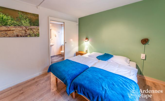 Maison de vacances pour 41 personnes avec 22 chambres au bord de l'eau en Ardenne, pr�s de Maredsous