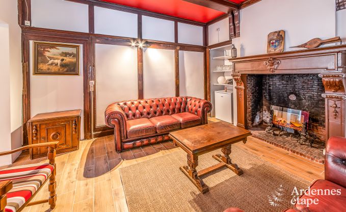 Maison de vacances pour 41 personnes avec 22 chambres au bord de l'eau en Ardenne, pr�s de Maredsous