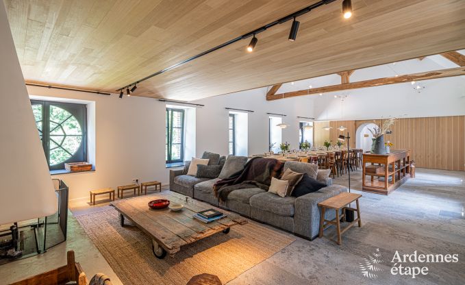 Maison de vacances � Maredsous pour 18 personnes en Ardenne