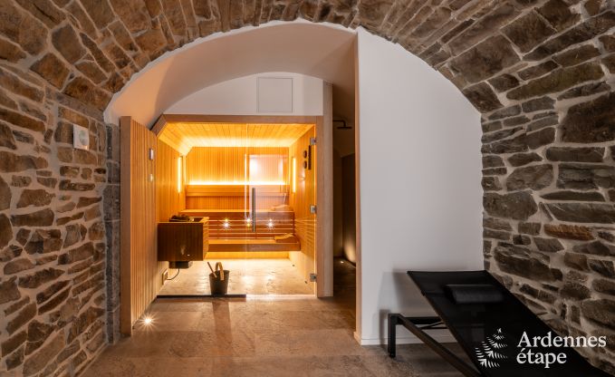 Maison de vacances � Maredsous pour 18 personnes en Ardenne