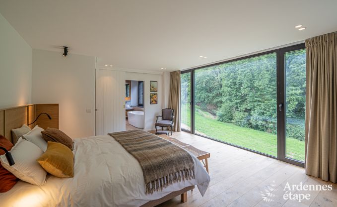 Maison de vacances � Maredsous pour 18 personnes en Ardenne