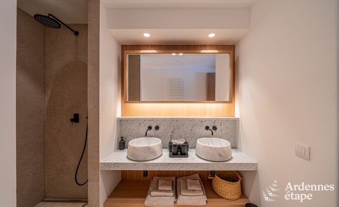 Maison de vacances � Maredsous pour 18 personnes en Ardenne