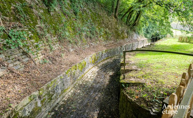 Maison de vacances � Maredsous pour 18 personnes en Ardenne