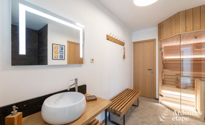 Maison de vacances � Maredsous pour 13 personnes en Ardenne