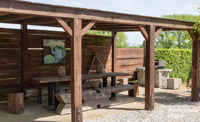 Maison de vacances � Maredsous pour 13 personnes en Ardenne