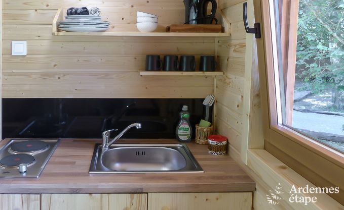 Maison de vacances pour 41 personnes avec 22 chambres au bord de l'eau en Ardenne, prs de Maredsous