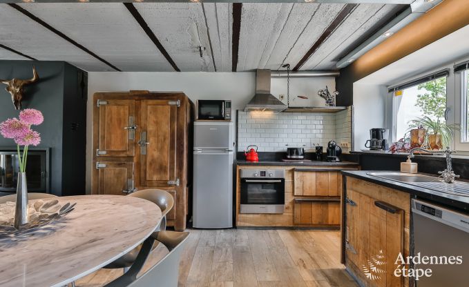 Maison de vacances � Maredsous pour 13 personnes en Ardenne