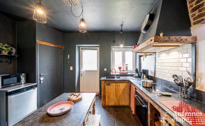Maison de vacances � Maredsous pour 13 personnes en Ardenne