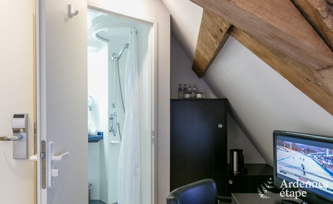 Chteau  Modave pour 46 personnes en Ardenne