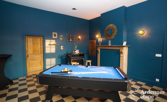 Chteau  Modave pour 46 personnes en Ardenne