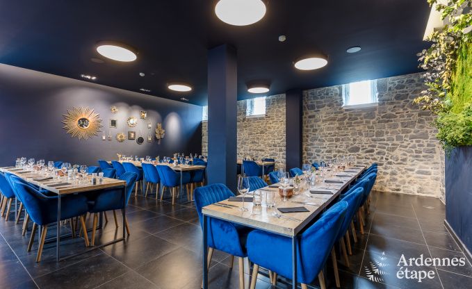 Chteau  Modave pour 46 personnes en Ardenne