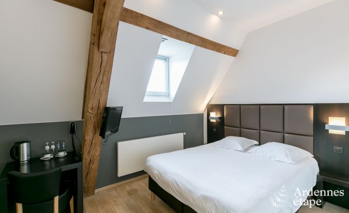 Chteau  Modave pour 46 personnes en Ardenne