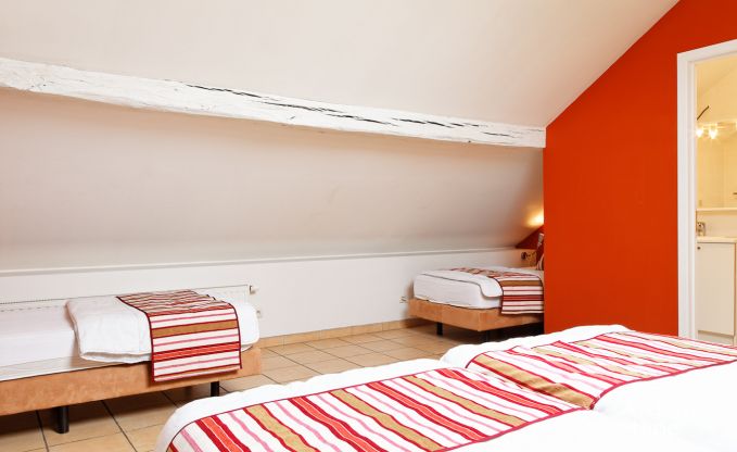 Maison de vacances � Modave pour 20/22 personnes en Ardenne