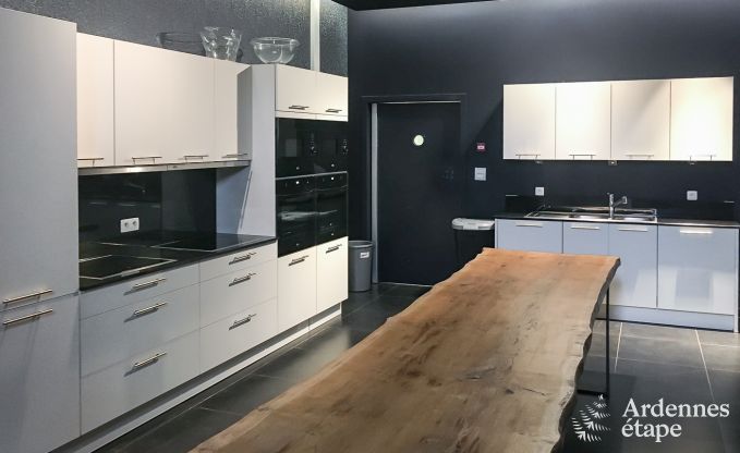 Chteau  Modave pour 46 personnes en Ardenne