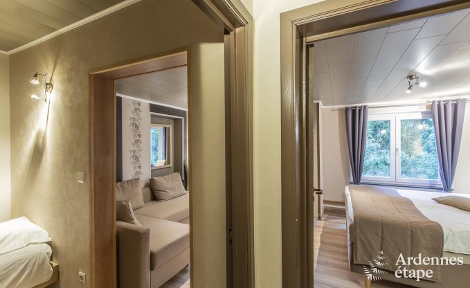 Escapade en pleine nature en Ardenne : Villa spacieuse � Houffalize (Nadrin) pour 28 personnes avec nombreux �quipements et services, animaux bienvenus