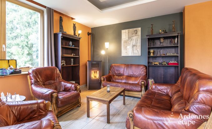 Escapade en pleine nature en Ardenne : Villa spacieuse � Houffalize (Nadrin) pour 18 personnes avec nombreux �quipements et services, animaux bienvenus