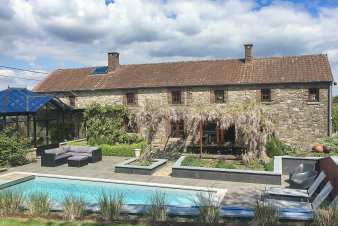 Maison de vacances pour 9 personnes avec piscine près de Namur