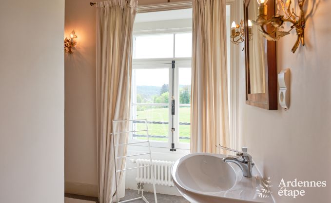 Magnifique chteau rnov avec piscine  Nassogne, Ardenne