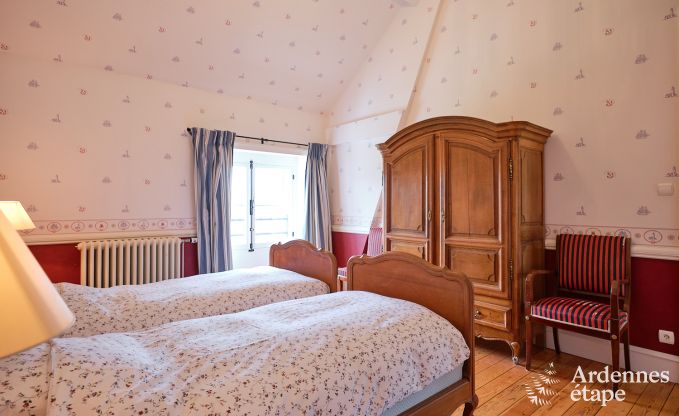 Magnifique ch�teau r�nov� avec piscine � Nassogne, Ardenne