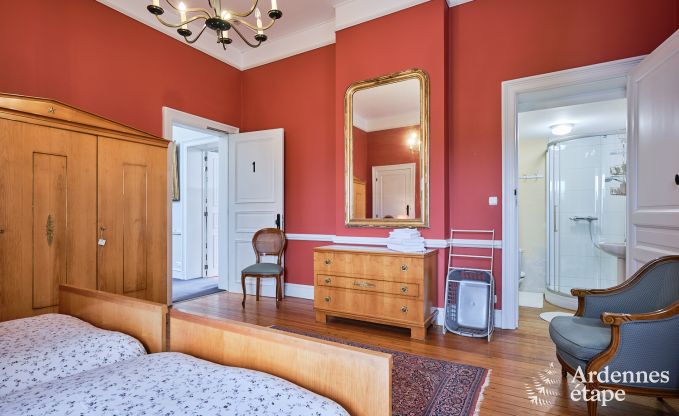 Magnifique ch�teau r�nov� avec piscine � Nassogne, Ardenne