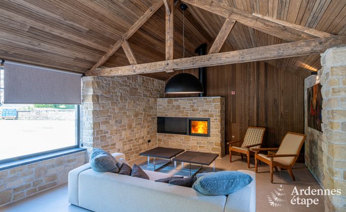 Villa luxueuse  Nassogne avec jacuzzi, 6 chambres et 6 salles de bains