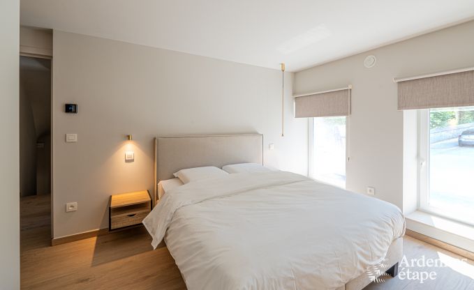 Villa luxueuse  Nassogne avec jacuzzi, 6 chambres et 6 salles de bains