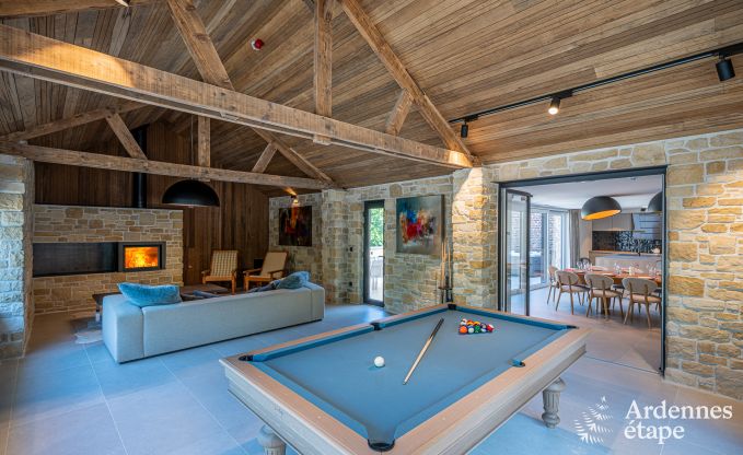 Villa luxueuse  Nassogne avec jacuzzi, 6 chambres et 6 salles de bains