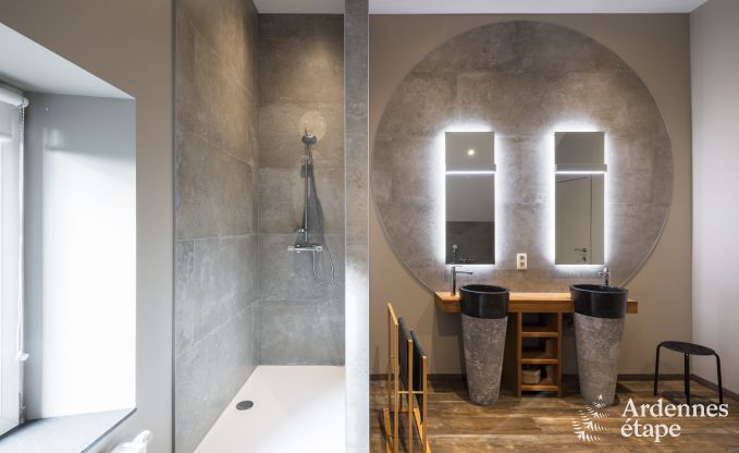 Villa de luxe  Neufchteau pour 20 personnes avec grand espace bien-tre