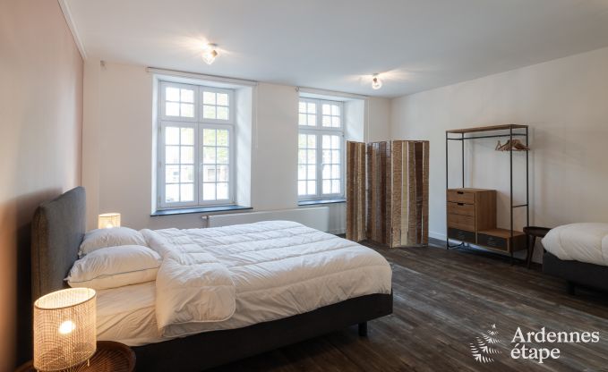 Villa de luxe � Neufch�teau pour 20 personnes avec grand espace bien-�tre