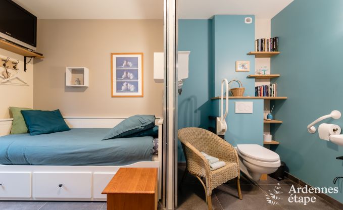 Maison de vacances confortable � Neufch�teau, id�ale pour 15 personnes, avec jacuzzi, sauna et �quipements de jeu