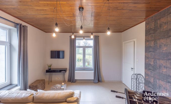 Gite de charme  Neufchateau pour 9 personnes en Ardenne