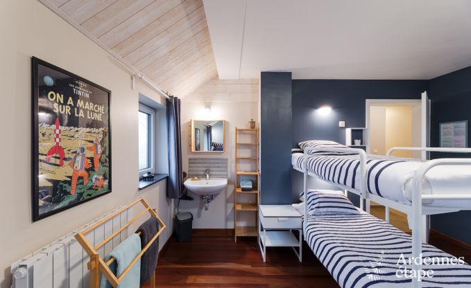 Maison de vacances confortable � Neufch�teau, id�ale pour 15 personnes, avec jacuzzi, sauna et �quipements de jeu