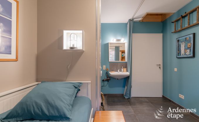 Maison de vacances confortable � Neufch�teau, id�ale pour 15 personnes, avec jacuzzi, sauna et �quipements de jeu