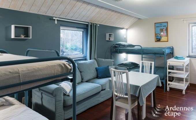 Maison de vacances confortable � Neufch�teau, id�ale pour 15 personnes, avec jacuzzi, sauna et �quipements de jeu