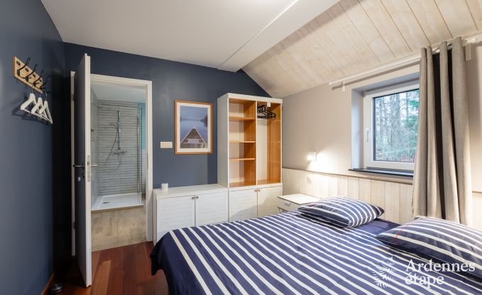 Maison de vacances confortable � Neufch�teau, id�ale pour 15 personnes, avec jacuzzi, sauna et �quipements de jeu