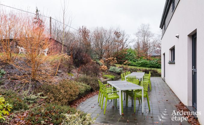 Maison de vacances confortable � Neufch�teau, id�ale pour 15 personnes, avec jacuzzi, sauna et �quipements de jeu