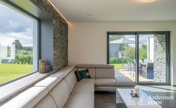 Villa de luxe avec piscine int�rieure � Neufch�teau pour 8 personnes, parfaite pour familles et couples