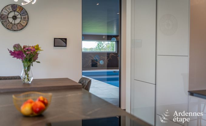 Villa de luxe avec piscine int�rieure � Neufch�teau pour 8 personnes, parfaite pour familles et couples