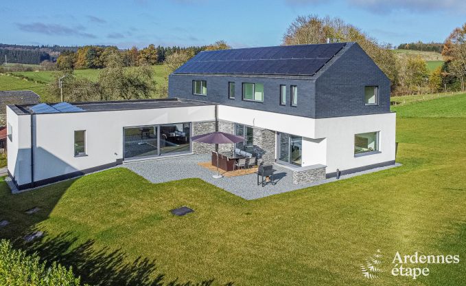 Villa de luxe avec piscine int�rieure � Neufch�teau pour 8 personnes, parfaite pour familles et couples