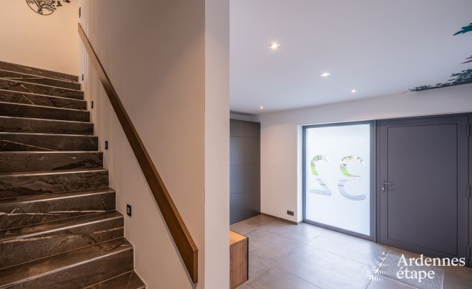 Villa de luxe avec piscine int�rieure � Neufch�teau pour 8 personnes, parfaite pour familles et couples