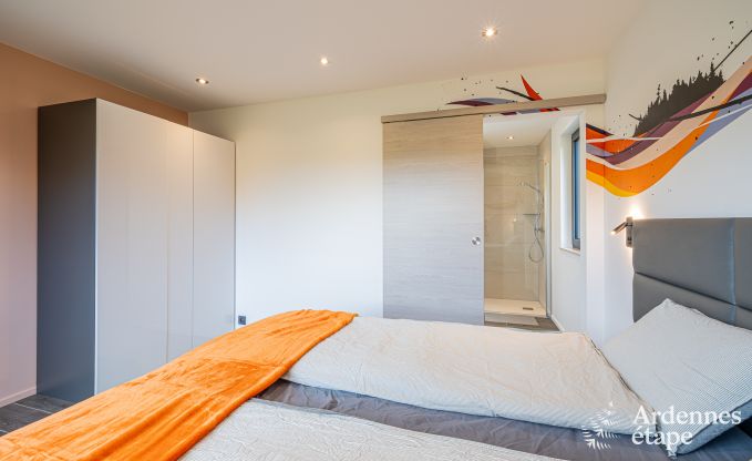 Villa de luxe avec piscine int�rieure � Neufch�teau pour 8 personnes, parfaite pour familles et couples