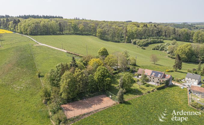 Maison de vacances avec tennis  Onhaye pour 2/3 personnes en Ardenne