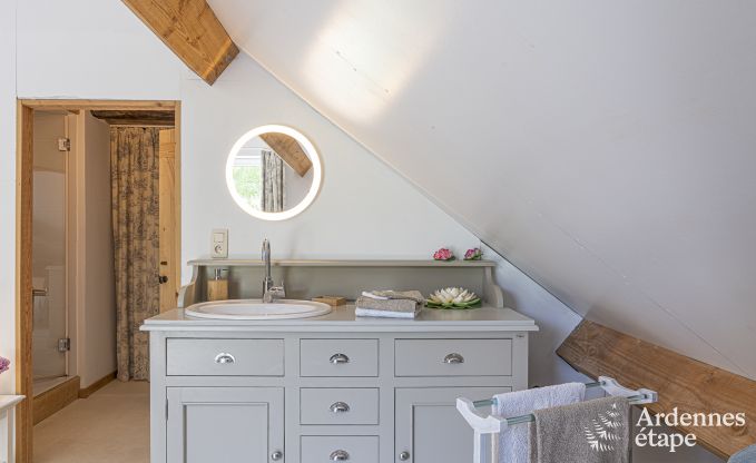 Maison de vacances avec tennis  Onhaye pour 2/3 personnes en Ardenne