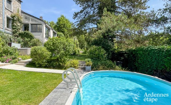 Maison de vacances � Onhaye avec piscine, jacuzzi, sauna et salles de jeux pour 14 personnes pr�s de Dinant