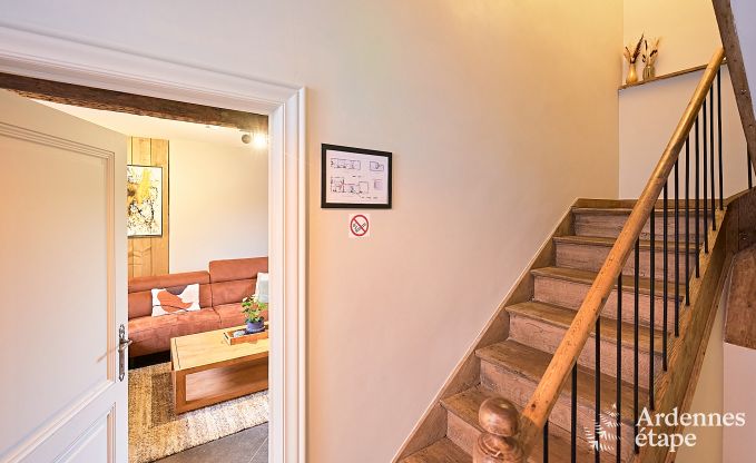 Maison de vacances � Onhaye avec piscine, jacuzzi, sauna et salles de jeux pour 14 personnes pr�s de Dinant