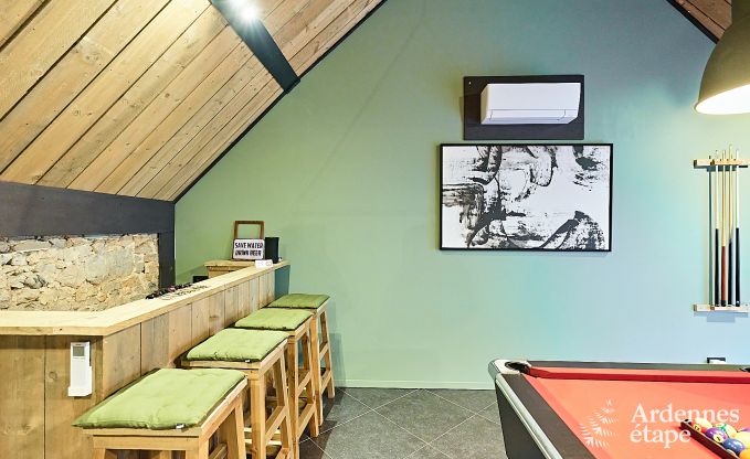 Maison de vacances � Onhaye avec piscine, jacuzzi, sauna et salles de jeux pour 14 personnes pr�s de Dinant