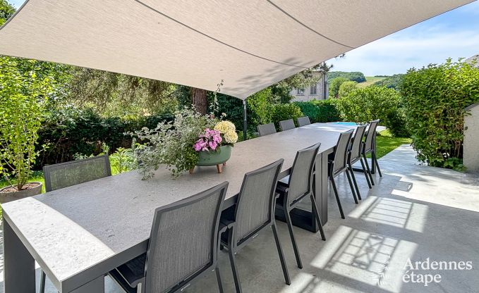 Maison de vacances � Onhaye avec piscine, jacuzzi, sauna et salles de jeux pour 14 personnes pr�s de Dinant