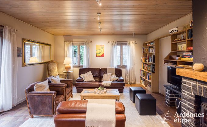 Charmante, maison chien admis � Ouffet, Ardenne